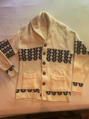 Montgomery Ward Sm/Medium Shawl Collar Button Sweater with Black Patter